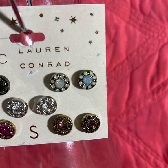 NWT LAUREN CONRAD/LC 5 pack earrings - Picture 3 of 3